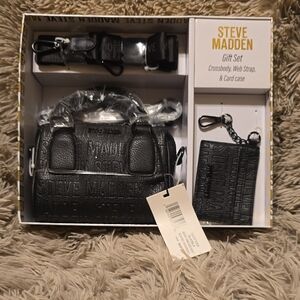Steve Madden Black Crossbody Bag Set